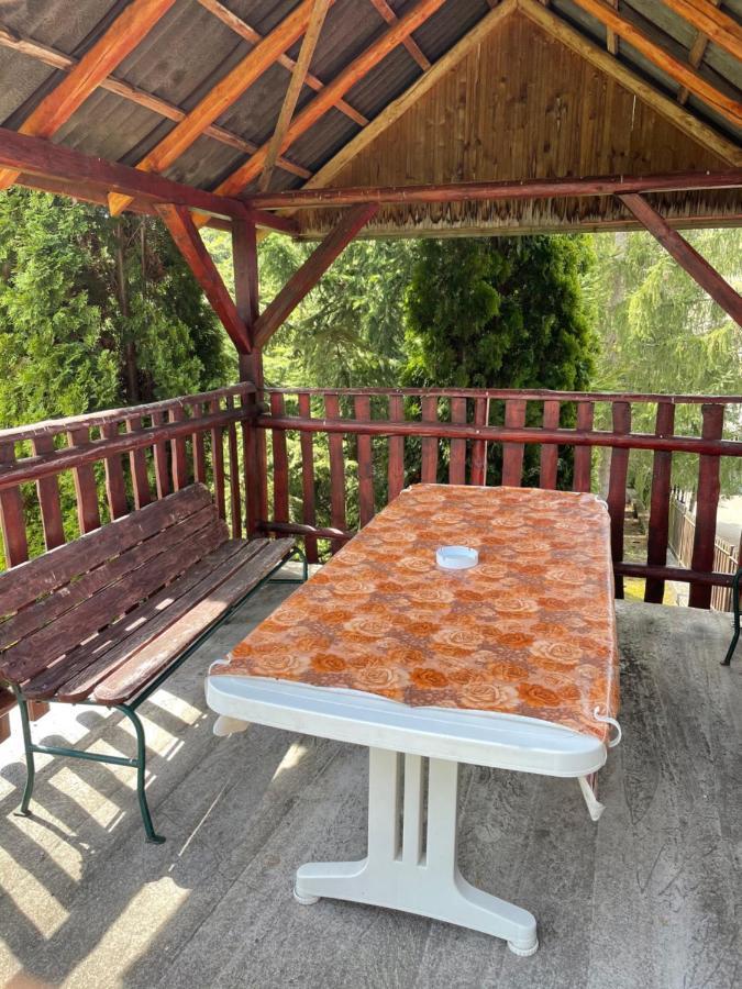 Horvath Vendeghaz Otel Monosbel Dış mekan fotoğraf