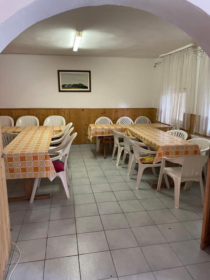 Horvath Vendeghaz Otel Monosbel Dış mekan fotoğraf