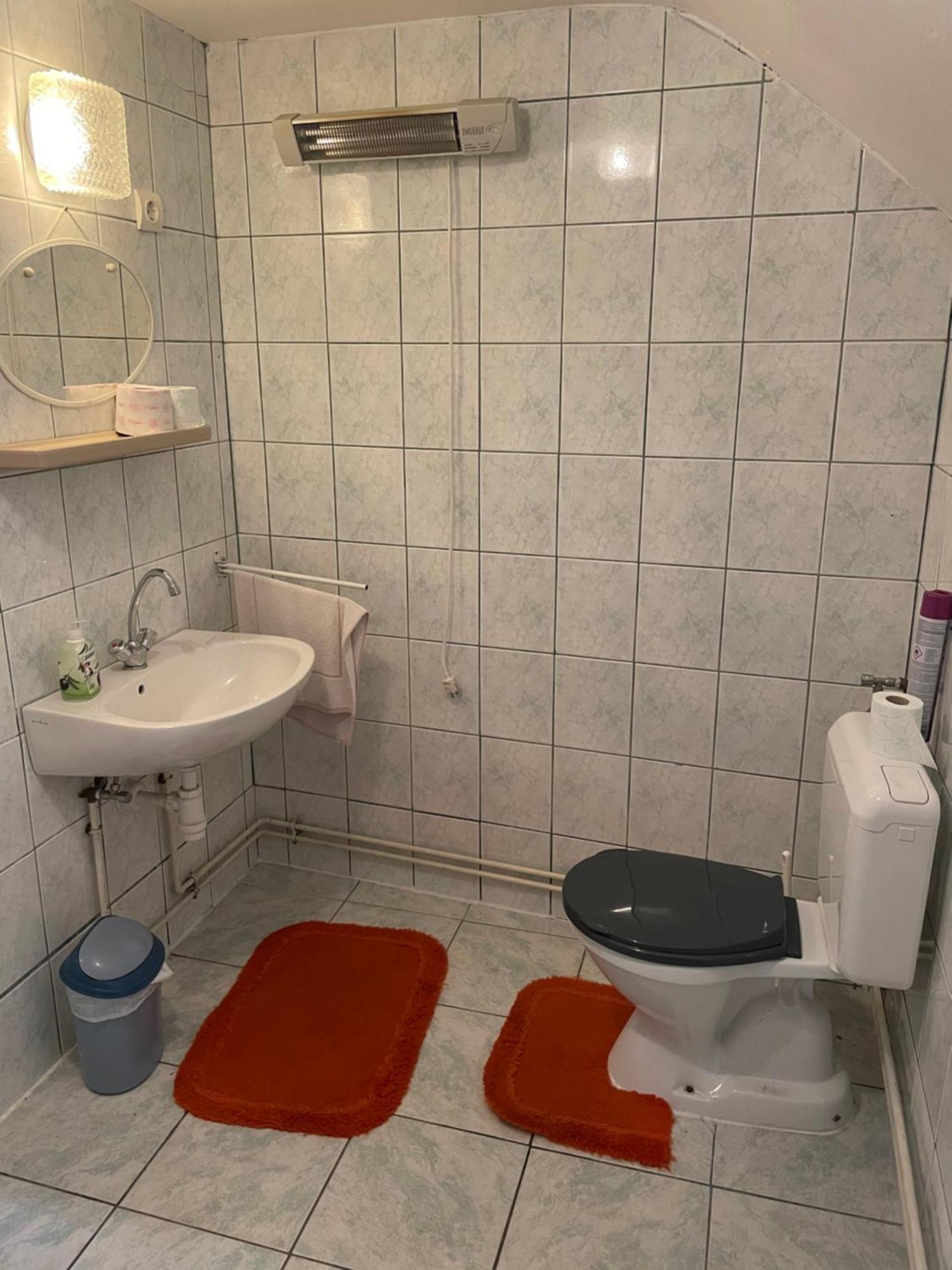 Horvath Vendeghaz Otel Monosbel Oda fotoğraf