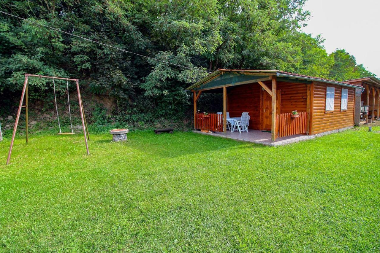 Horvath Vendeghaz Otel Monosbel Dış mekan fotoğraf