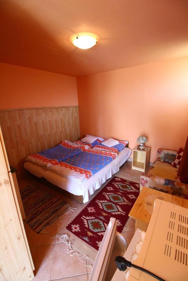 Horvath Vendeghaz Otel Monosbel Dış mekan fotoğraf